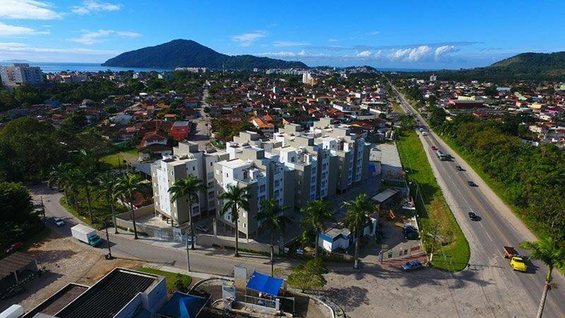 Jd Das Palmeiras Apartment Ubatuba Exterior photo